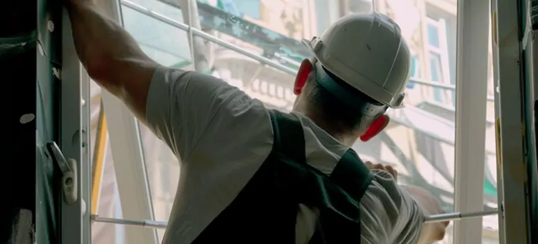 Install Exterior Storm Windows in Lakeland, FL